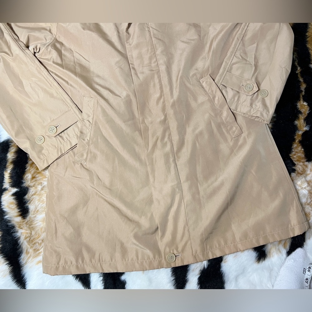 Burberry Trench Coat - Picture 14 of 15